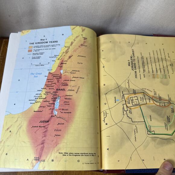 The Woman's Study Bible NJKV, 1995, Thomas Nelson Hardcover Dust Jacket‎ - Picture 4 of 9